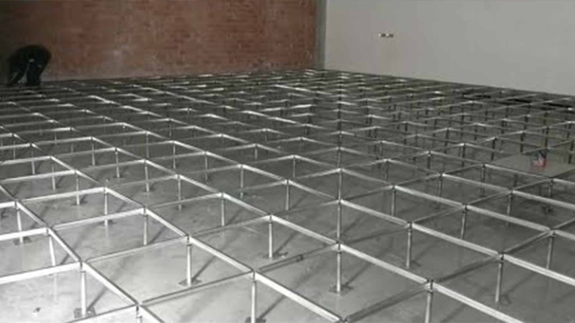 Raised Floor Design
